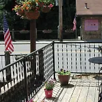 Terrace Inn On The Water