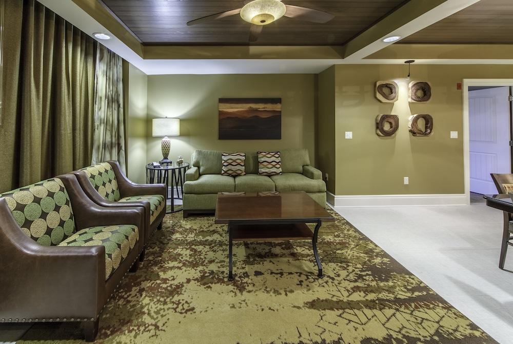 Club Vacations Smoky Mountain Resort