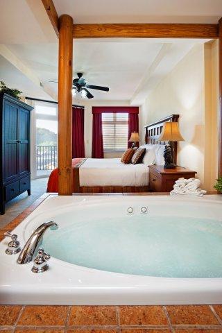 Club Vacations Smoky Mountain 3*