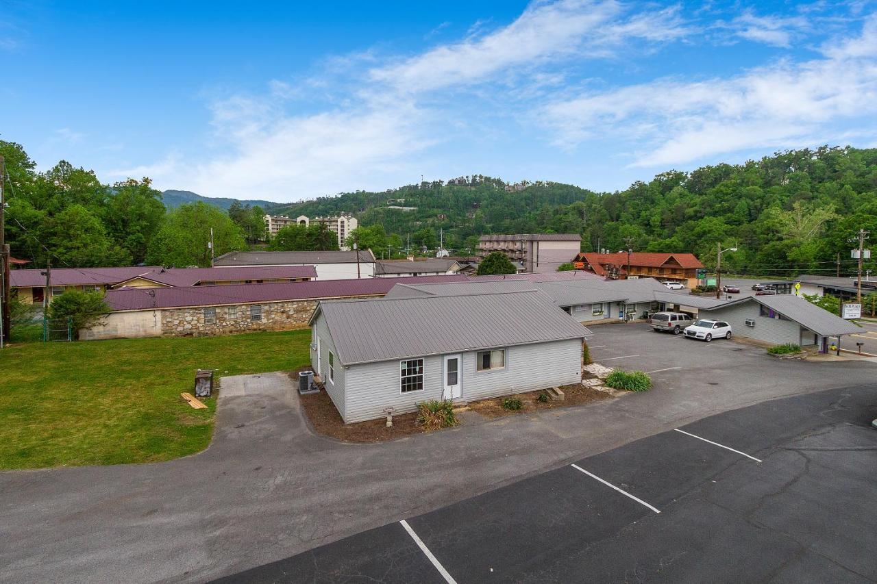 Mountain Hotel 4*