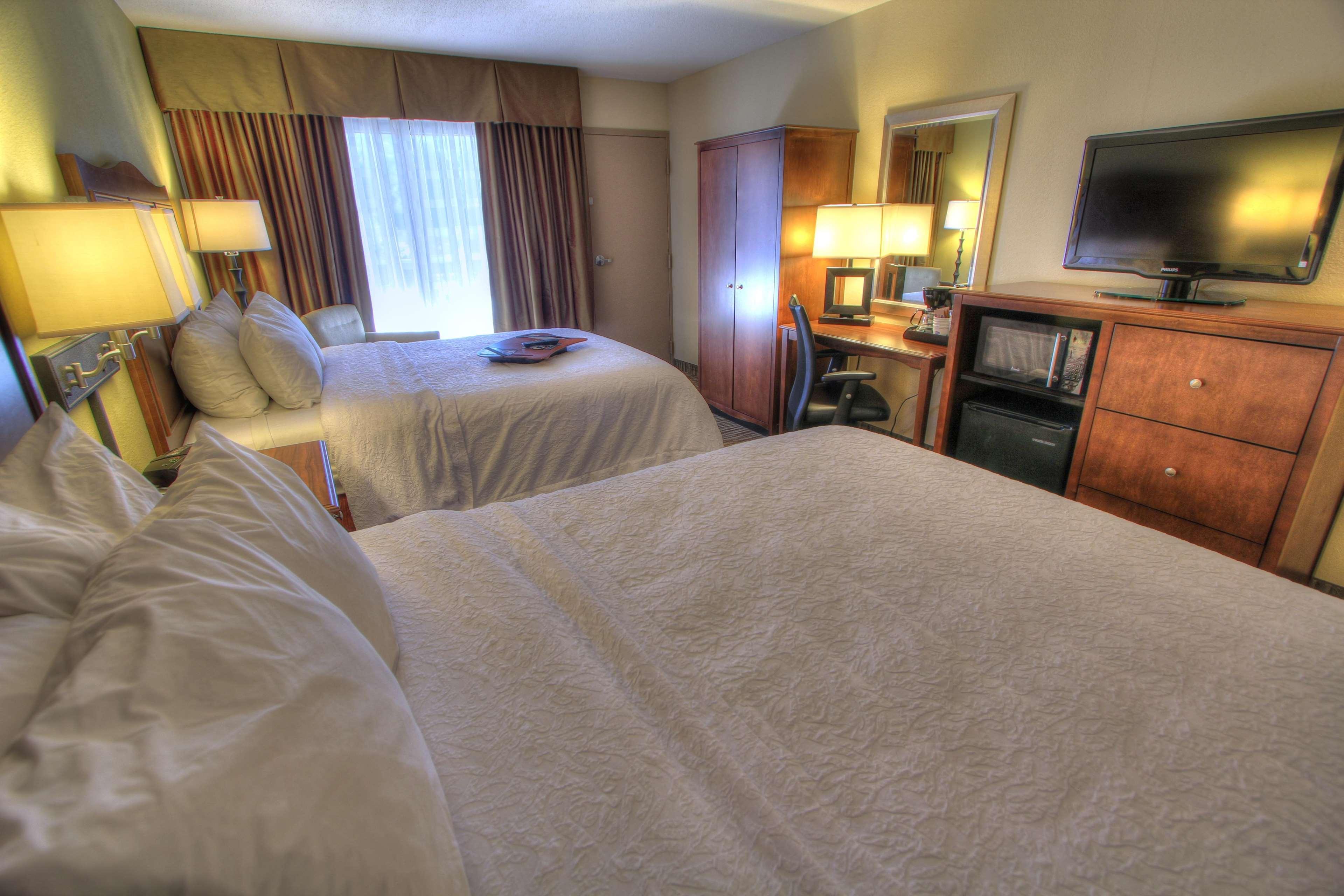 Hotel Hampton