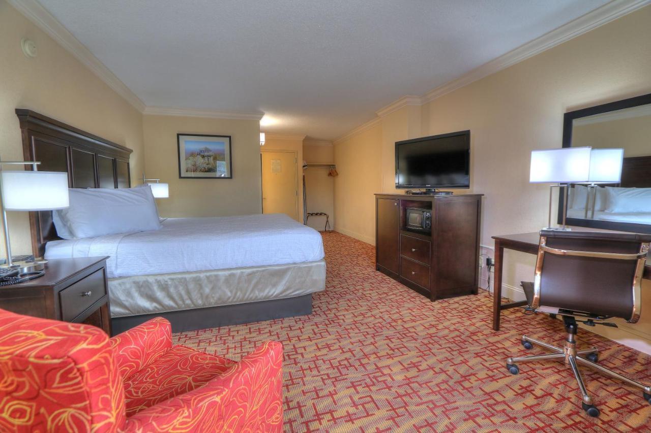 Edgewater And Conference Center Gatlinburg