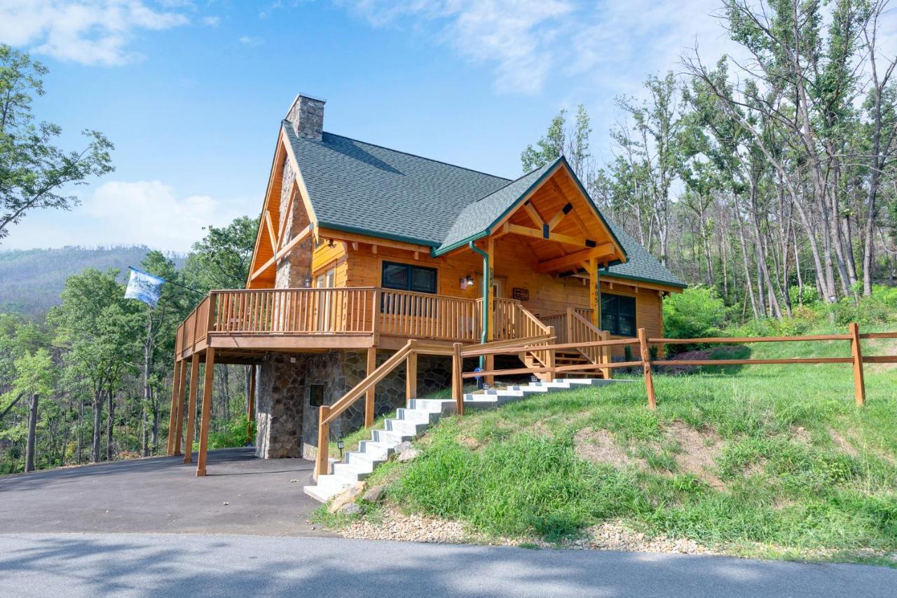 Lone Wolf Holiday home *