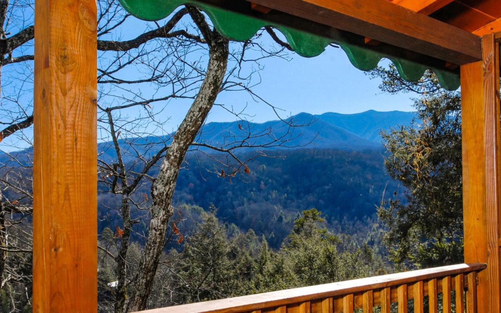 Bear Tracks Villa Gatlinburg