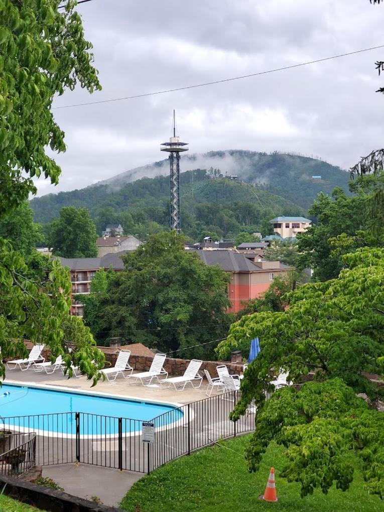 Chalet Inn 2*
