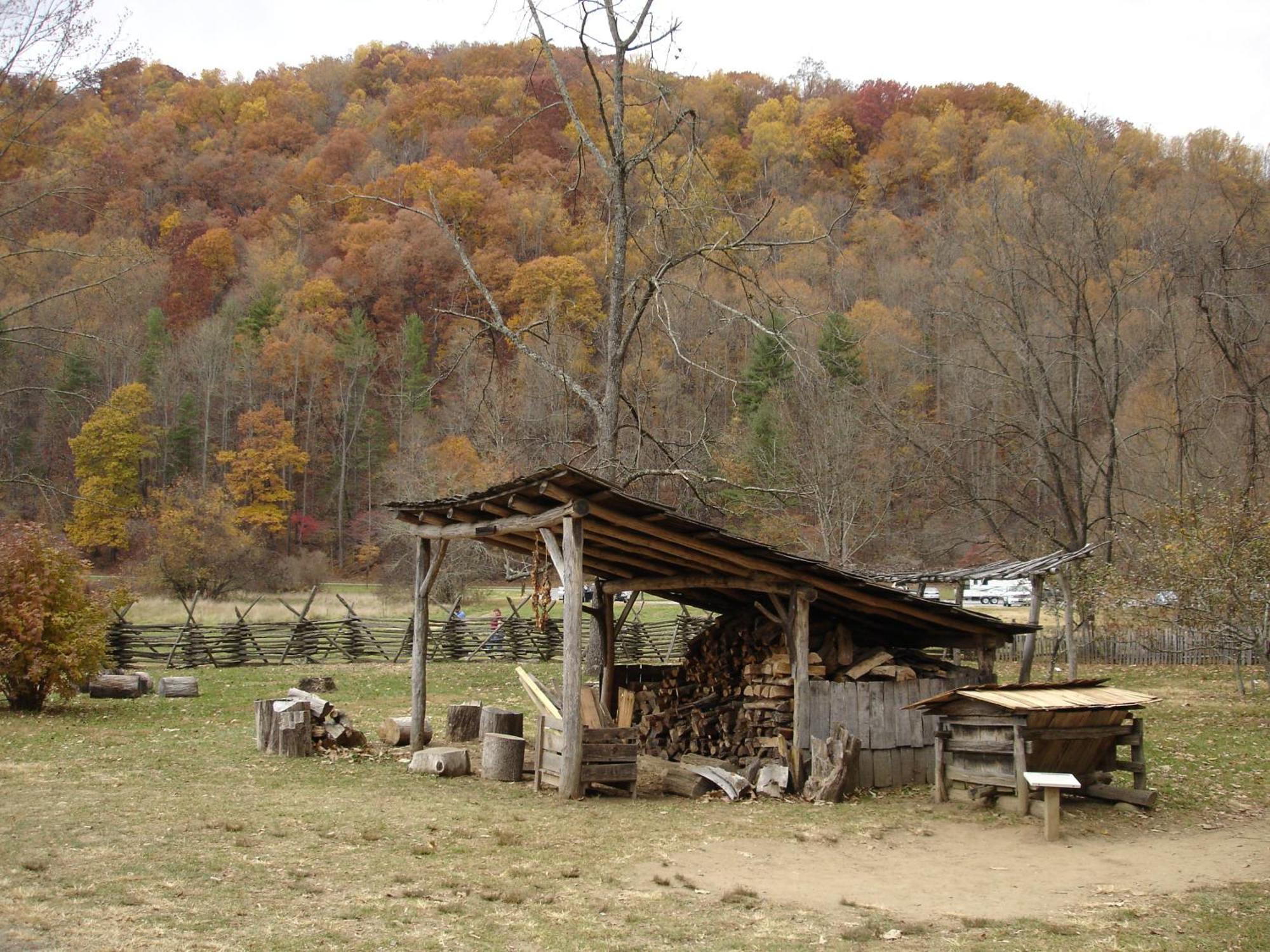 Cozy Cub, Breath Taking Mtn Views, Indoor Pool Apartment *