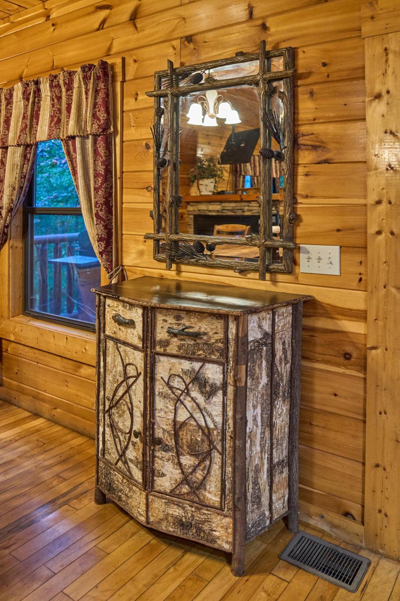 Southern Comfort * Gatlinburg