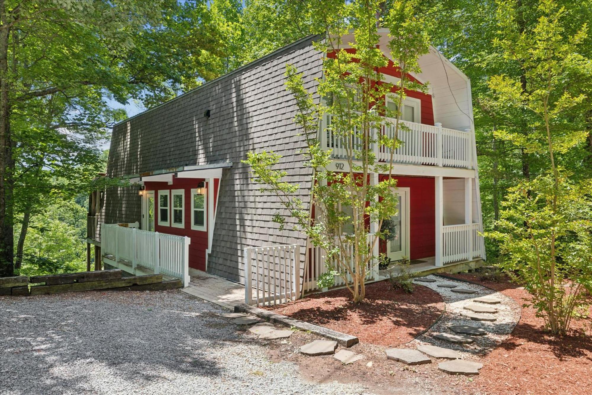Southern Oak At Village - 5 Minutes From And National Park Chalet