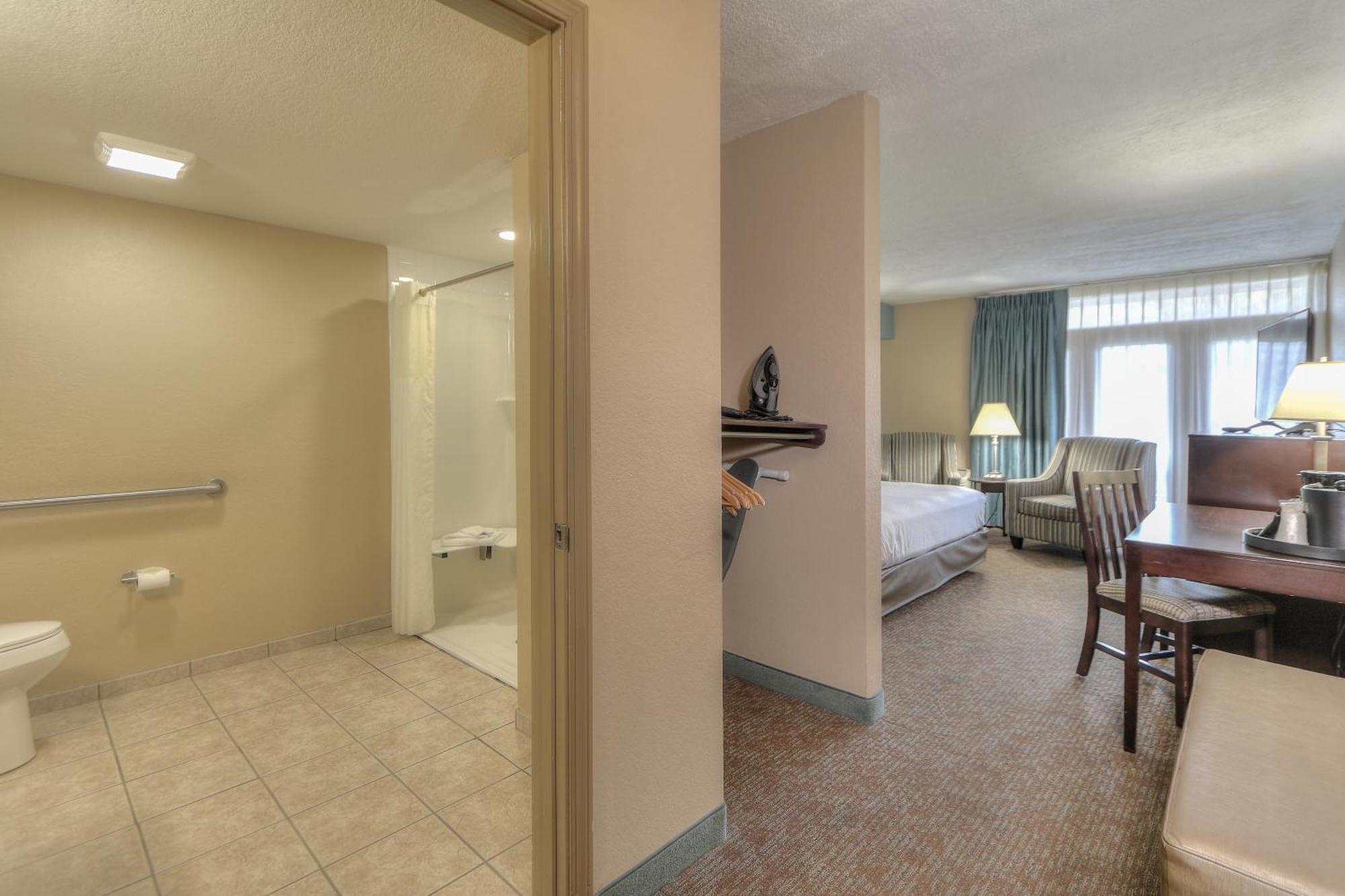 Greystone On The River Hotel 4*
