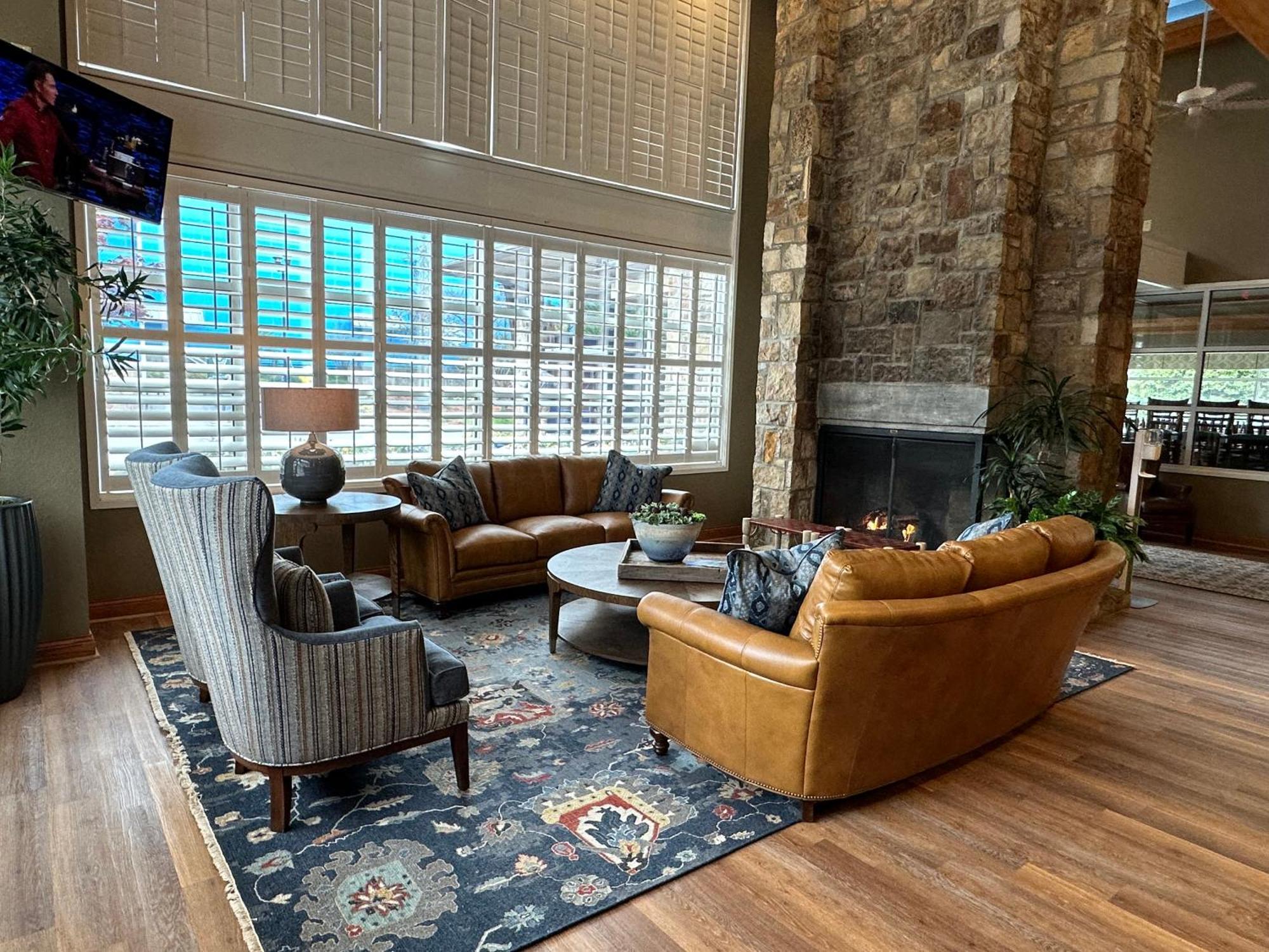 Greystone On The River Hotel 4*