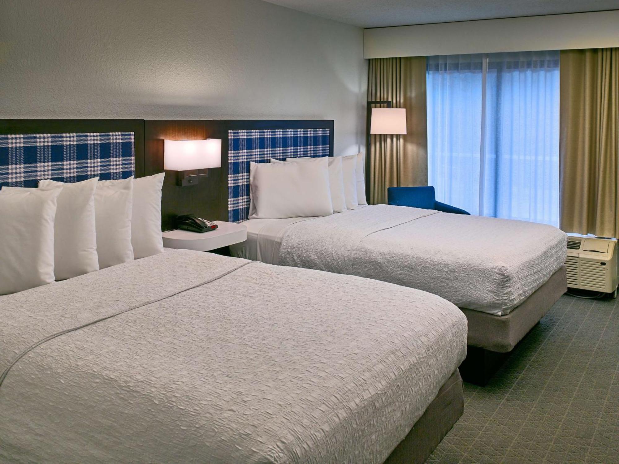 Hotel Hampton