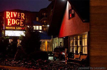 River Edge Hotel