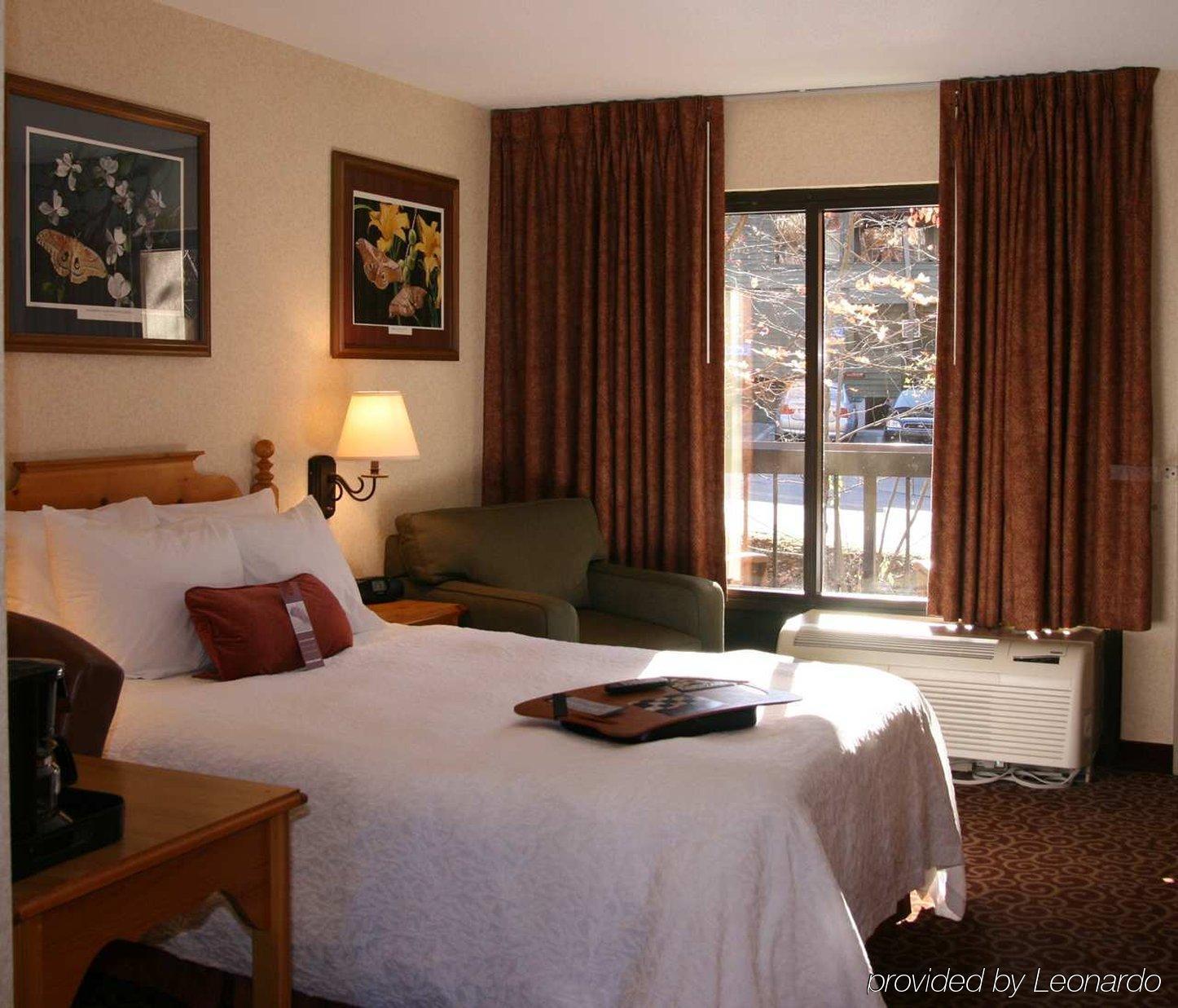 Hotel Hampton