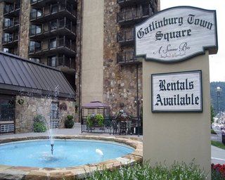 Resort Town Square By Exploria Gatlinburg