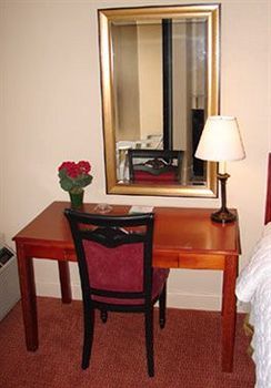 Edgewater And Conference Center Hotel Gatlinburg