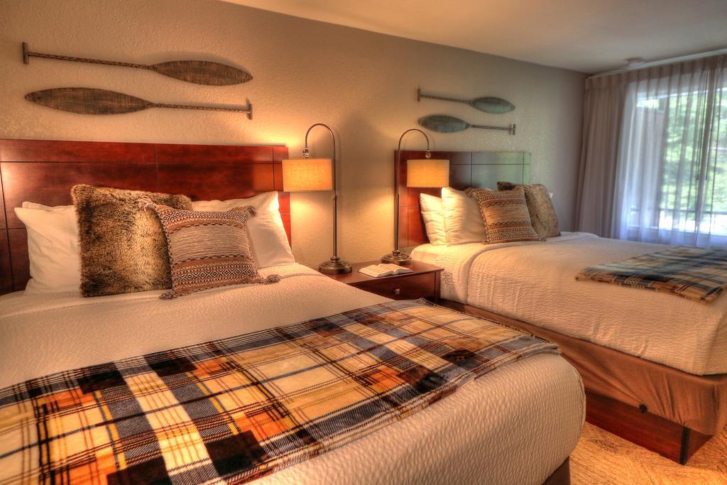 River Edge Hotel 2*