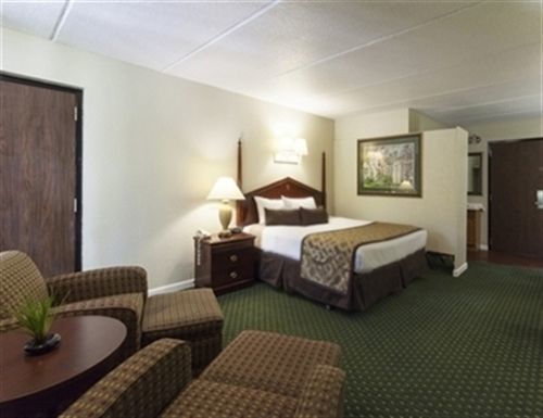 Chalet Inn