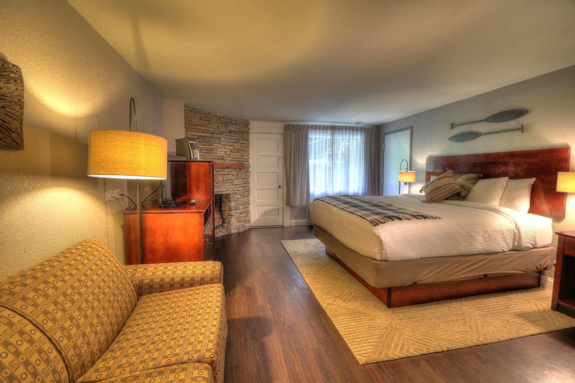 Hotel River Edge Gatlinburg
