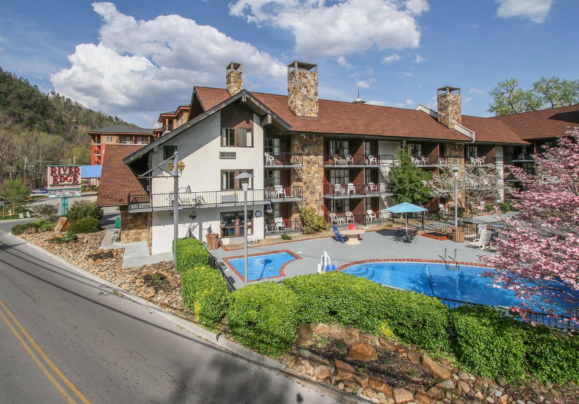 River Edge Hotel