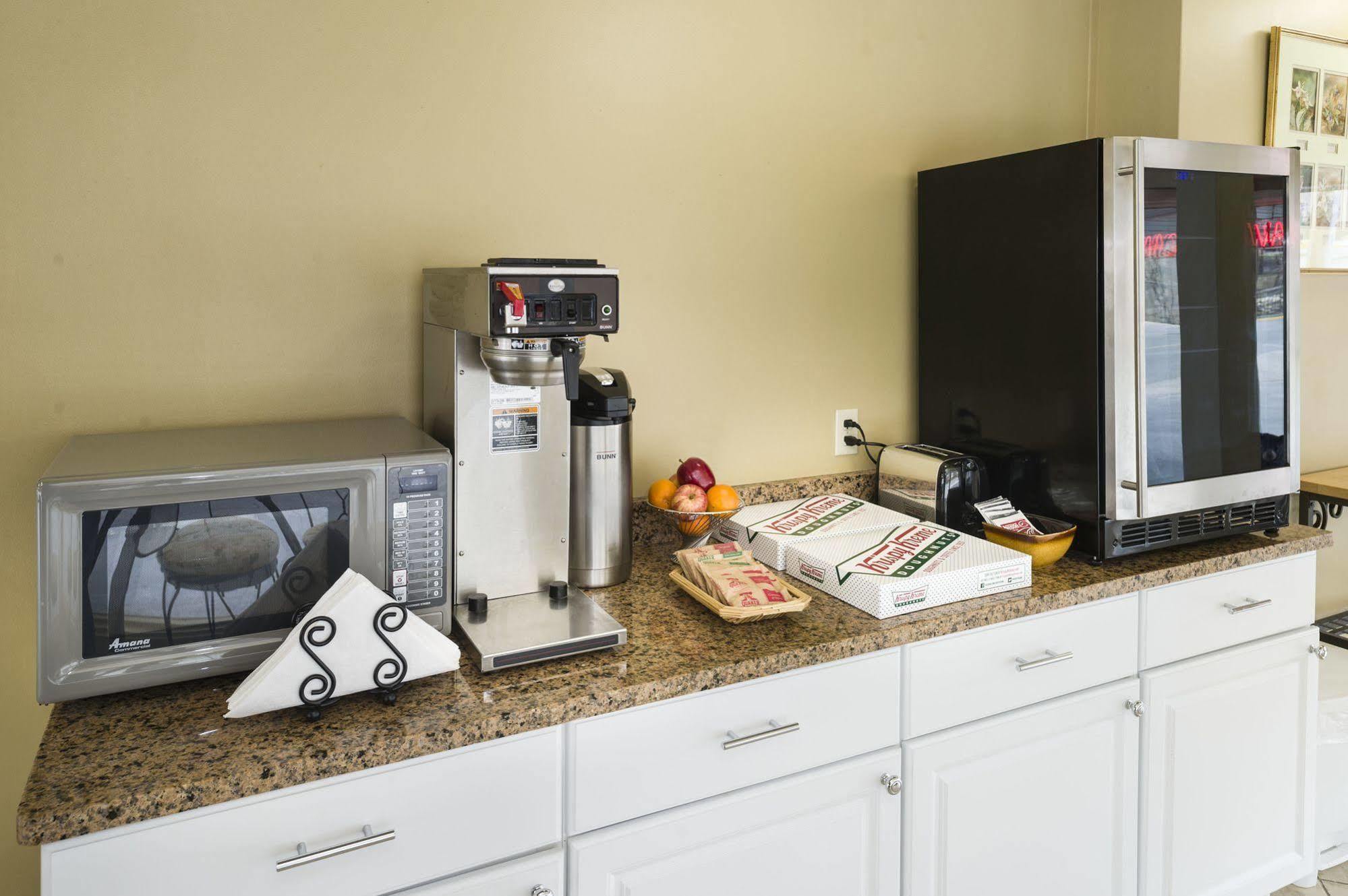 Belle Aire - Downtown Convention Center - Motel 2*