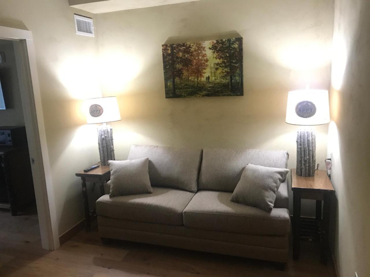 The Appy Hotel 3*