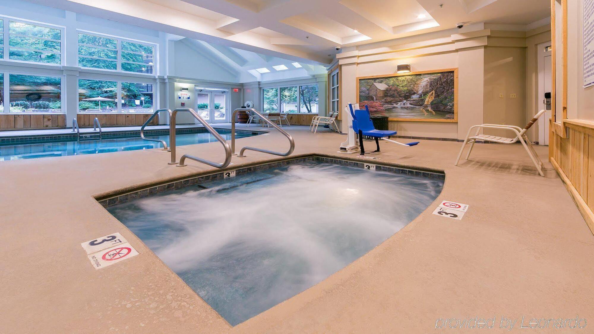 Resort Club Vacations Smoky Mountain 3*