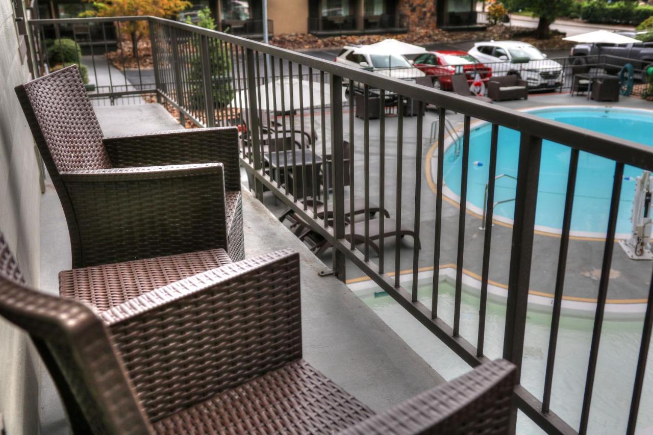 River Edge Gatlinburg