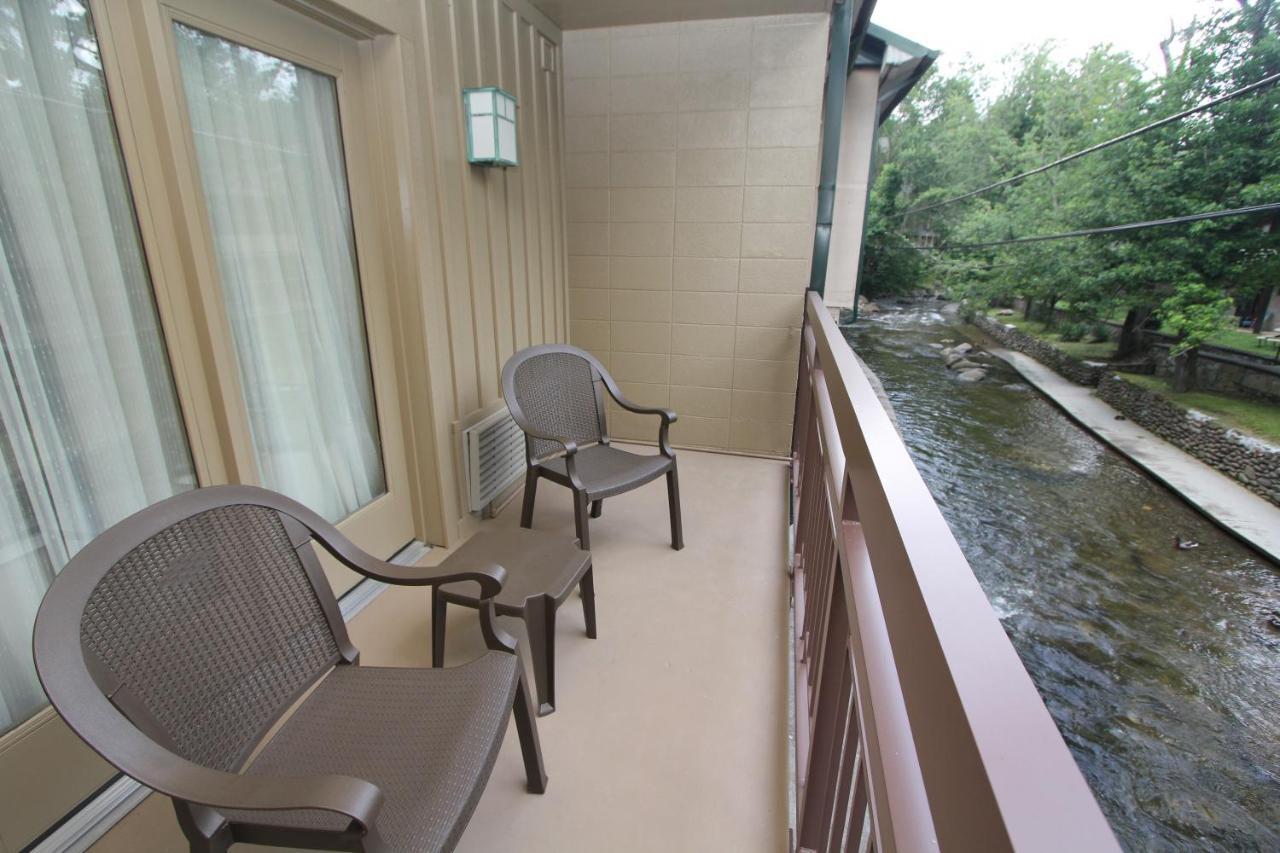 Greystone On The River Hotel
