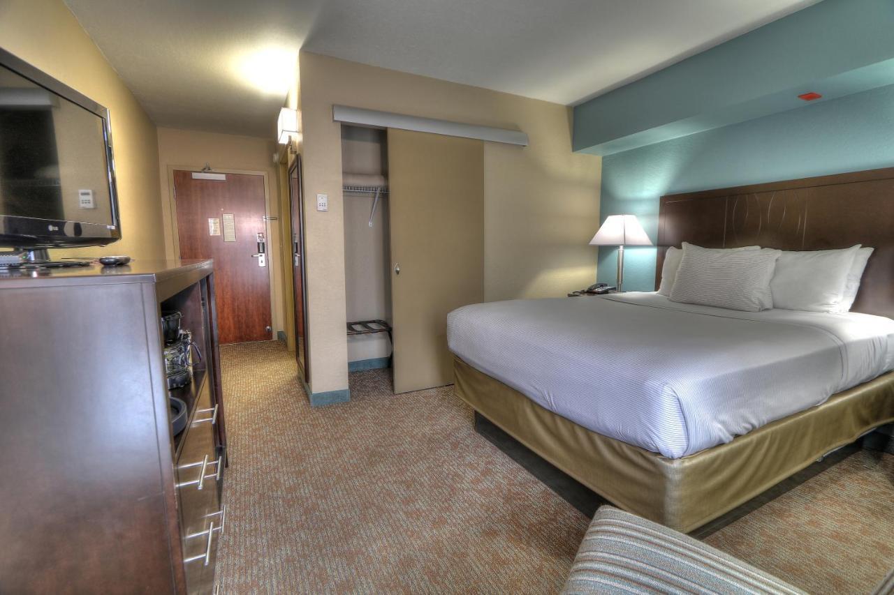 Hotel Greystone On The River 4*