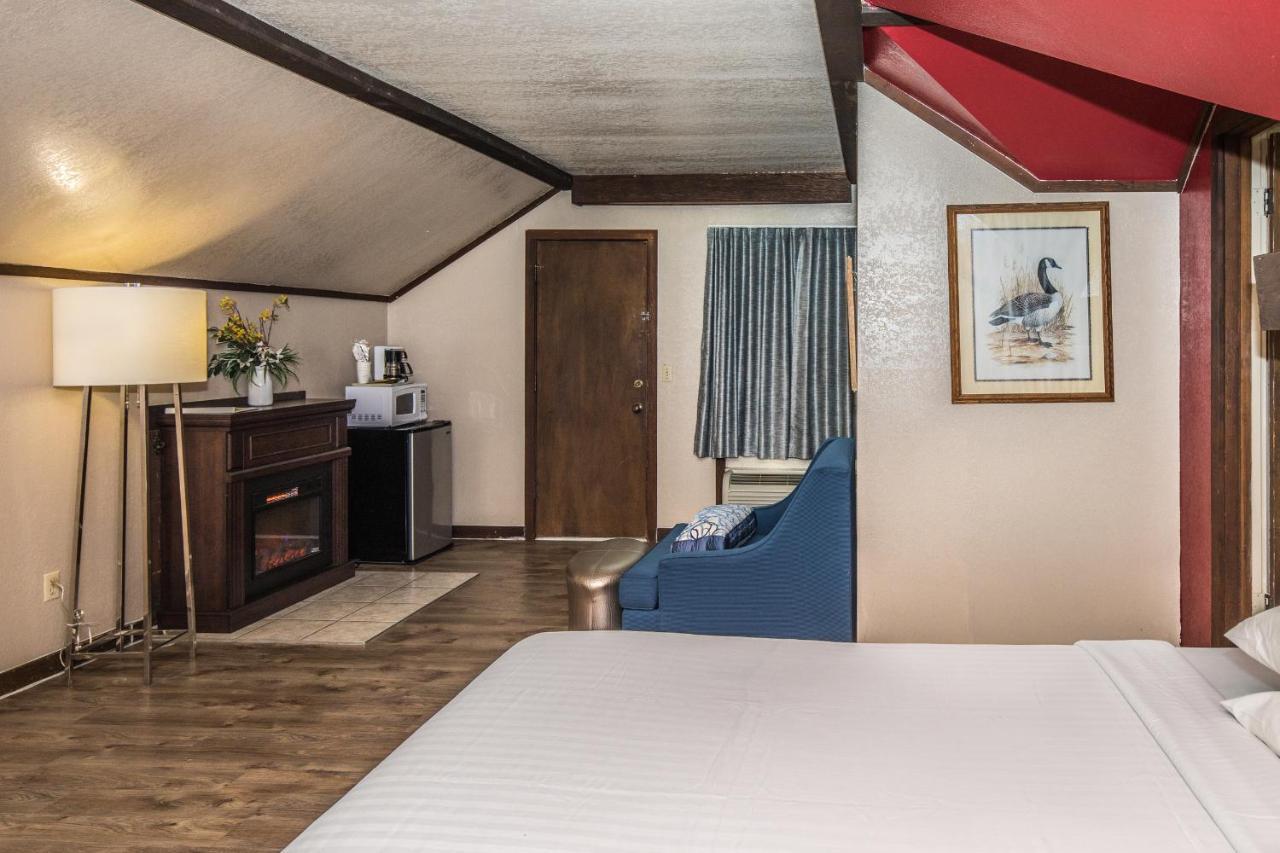 Chalet Inn