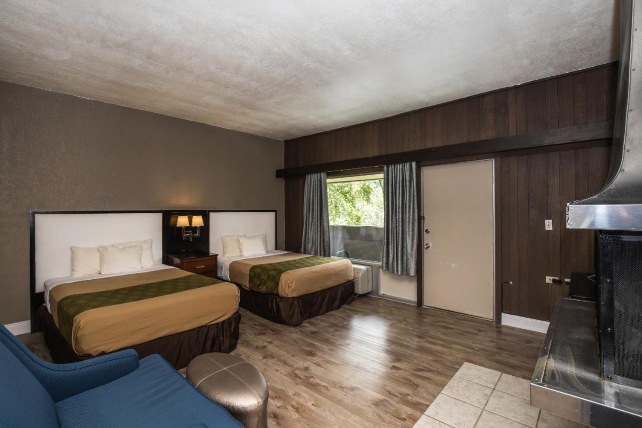 Chalet Inn